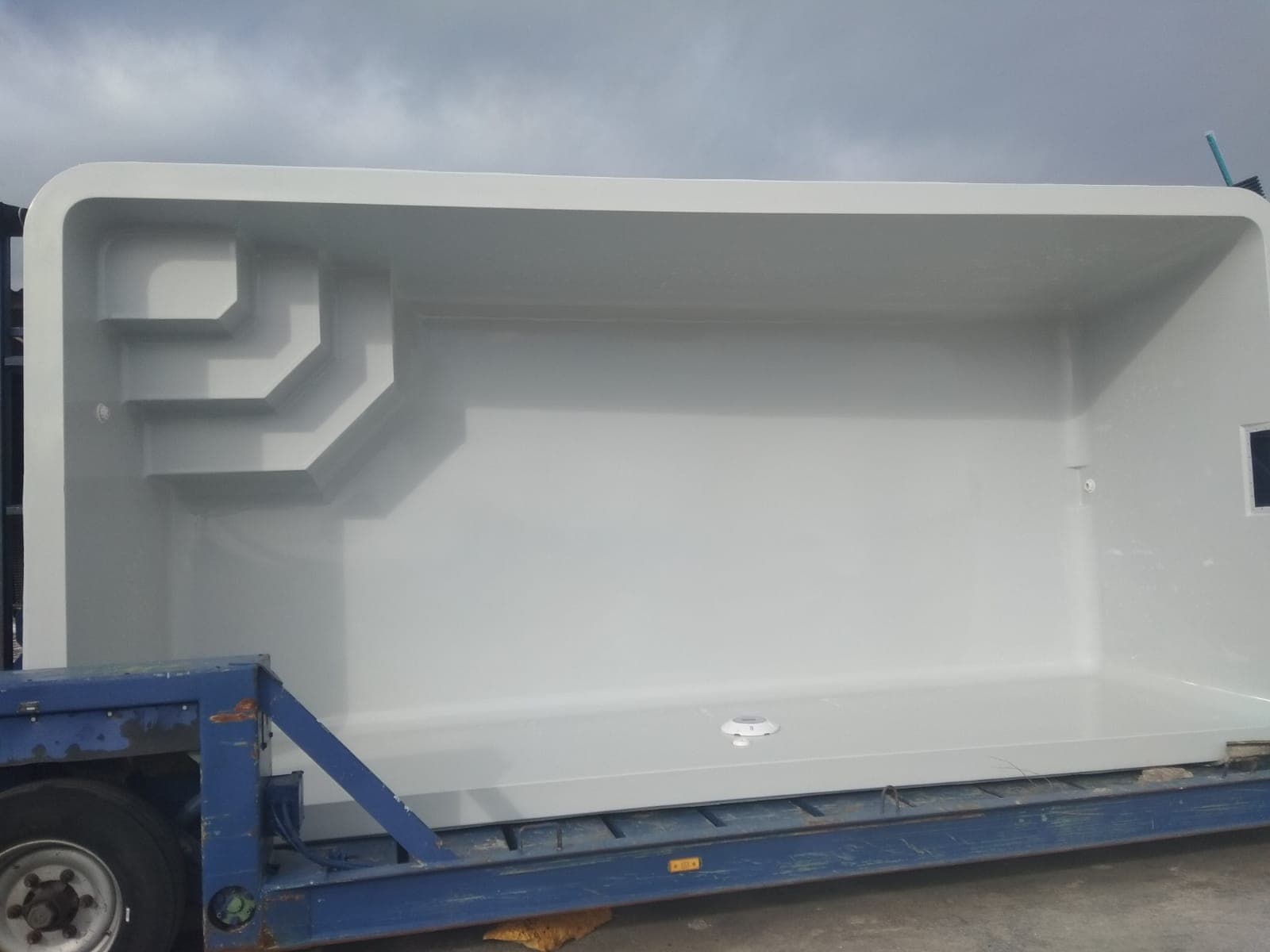 MIYA 55 5.55x2.50x1.20m/1.50m